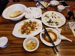 -德居源