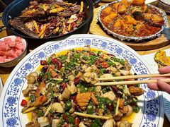 -小三峡食府(西五路店)