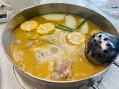 -肥仔文澳门猪骨煲(南京西路店)