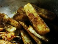 -阿姨小肉摊(同济西苑店)