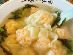 鲜虾虾肉鱼籽小馄饨-鑫震源·苏式大虾生煎(山塘街店)