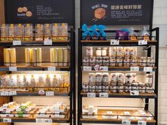 面包甜点陈列柜-欧文西点(港隆广场店)