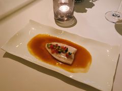 多宝鱼配节瓜番茄佐特质黄酒汁-Jean Georges