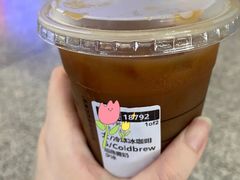 -星巴克(上海虹桥站2A检票口)