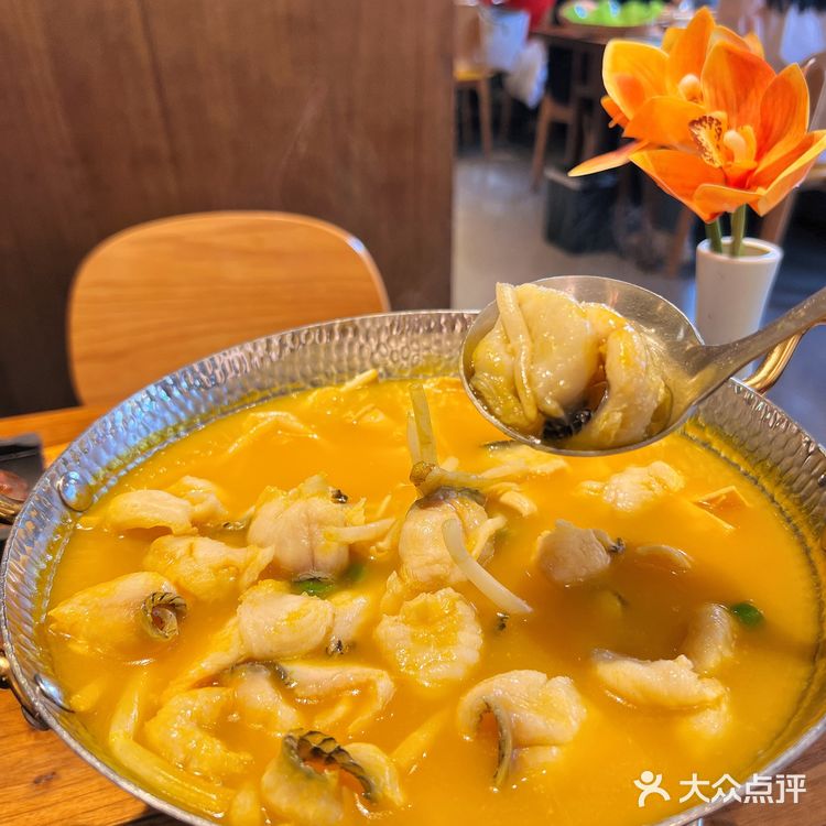 来丽江总要吃一回雪山鱼