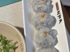 -老牌坊云南鱼豆花火锅(哈西万达店)