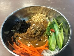 -灵芝妹子海鲜米线(香炉礁山姆店)
