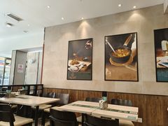 -康师傅私房牛肉面(马泉营奥莱店)