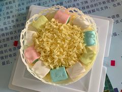 -红宝石·鲜奶小方·海派西点房(南翔店)