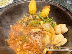 -老渔翁炖鱼坊(黄海西路东山店)
