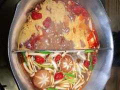 -湊湊火锅·茶憩(东城万达店)