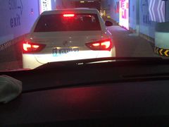 -吾悦广场(南京鼓楼店)