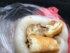 蛋黄肉松年糕团-上海虹口糕团食品厂(茂名路店)