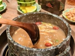 -蘑界·野生菌火锅(深业上城店)