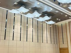 -上海跨国采购会展中心