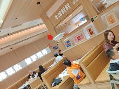 -牛排叔叔自助餐厅(太原龙湖万达店)