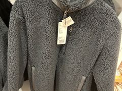 -优衣库(苏州吴江万象汇店)