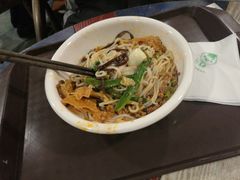 -水平有限螺蛳粉(宏达大厦店)