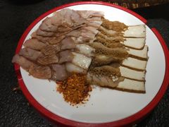 香卤猪耳拼盘-万重锦·人文川菜馆(骡马市店)