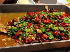 -有红鸡毛店·川菜(建设路店)