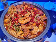 -徐记小怪兽肉蟹煲店(哈西万达金街店)