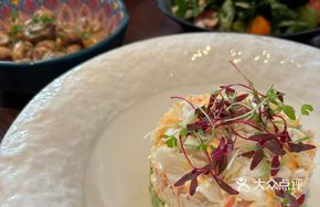 Crab and Avocado Salad