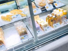 -喜茶(北京华贸购物中心店)