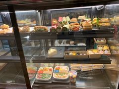 面包甜点陈列柜-星巴克(深圳香港大学深圳医院店)
