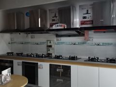 -苏宁易购(Suning Plus安阳中华路店)