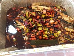 -鸣记脆皮烤鱼·海鲜烤鱼(三八广场店)