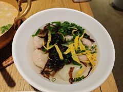 现包清鸡汤鲜虾小馄饨-苏小柳点心·手作小笼包(新街口分院店)
