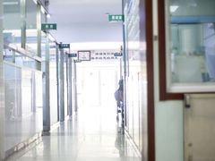 -宠颐生中康贝怡动物医院