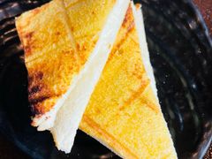 -曼听小寨海鲜烧烤·大连辣炒大王(盖州街店)