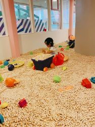 -多多淘儿童体验中心(重庆来福士店)