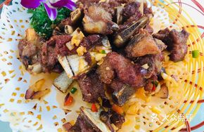 Spicy Pepper Flavored Lamb Ribs