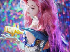 -米游妙妙屋cosplay换装自拍摄影体验馆