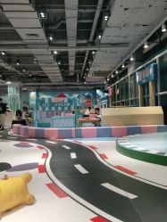 -利奥梦幻主题乐园(爱琴海购物公园店)