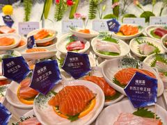 -雍容荟帝王蟹活龙虾展台自助(IFS黑金店)