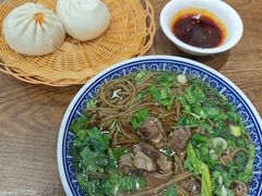 -郑家包子牛肉拉面(尚勤路店)