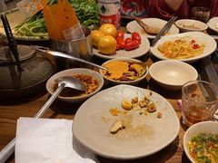 -吴氏老牌坊云南鱼豆花火锅店(通江街店)