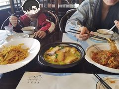 -梁子湖东篱老屋生态庄园