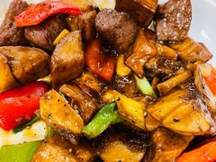 杏鲍菇牛仔粒-老广酒楼(樱花店)