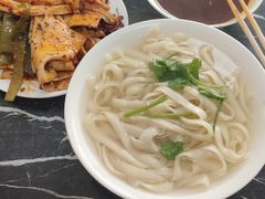 -李刚鸡西刀削面
