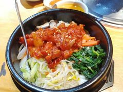 五花肉拌饭-唯成•韩国炭火烤肉 유성고기