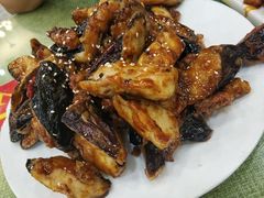 焦糖茄子牛肉粒-桃子餐厅·天津菜(红星路直营店)