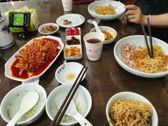 -裕兴记•蟹黄面馆(人民广场店)