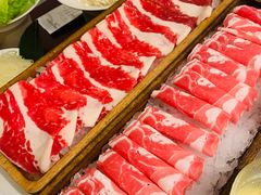 -九鼎轩脆毛肚火锅(宝山万达店)