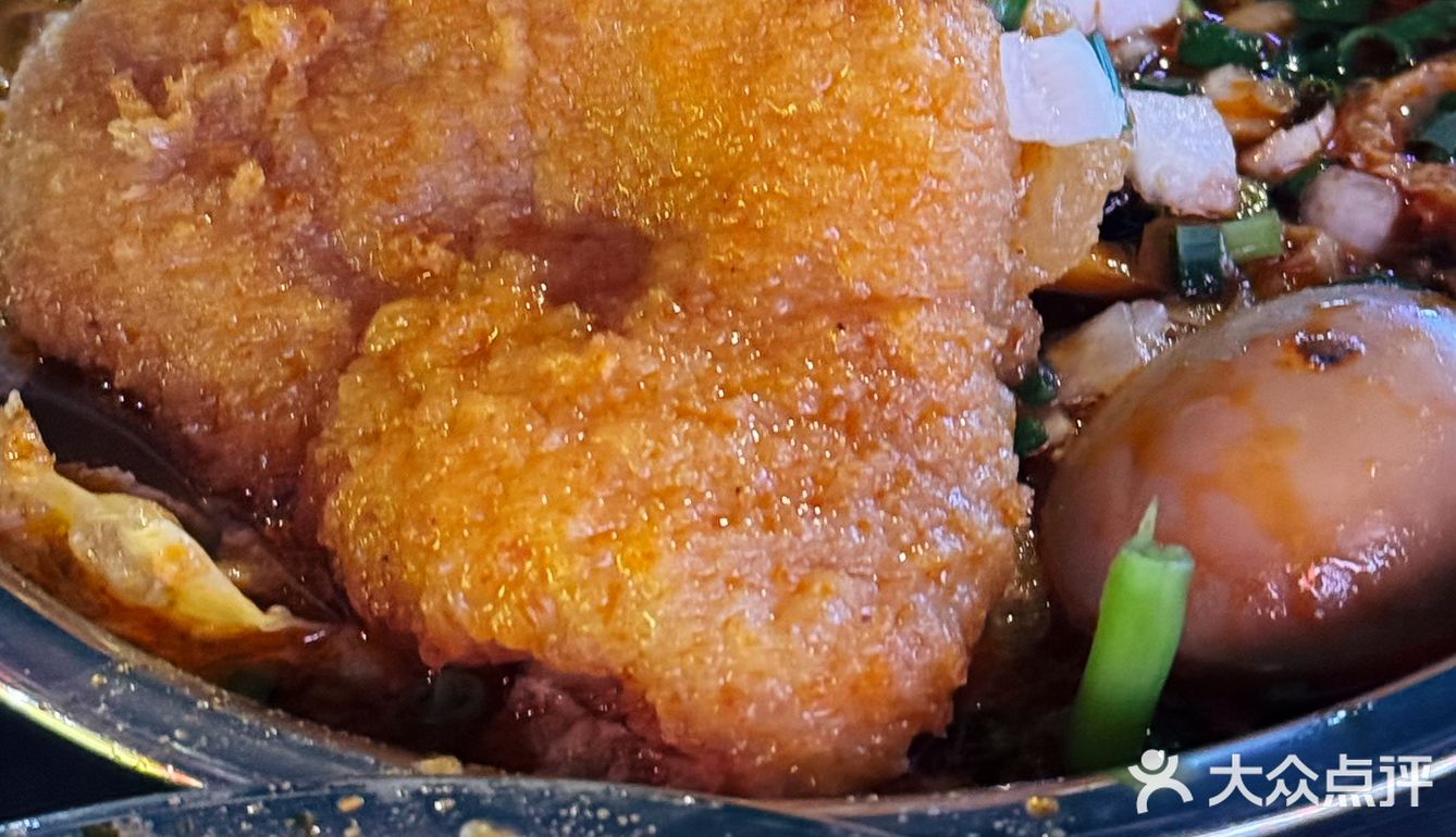 🍜 深圳必吃！这碗螺蛳粉也太能加太多配料了吧