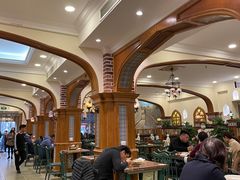 大堂-清真·玛丽亚新疆菜主题餐厅(浙江中路店)