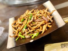 -鱼王府大酒店